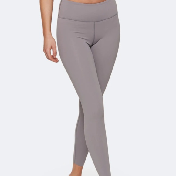 ELECTRIC & ROSE LEGGINGS - Picture 1 of 5